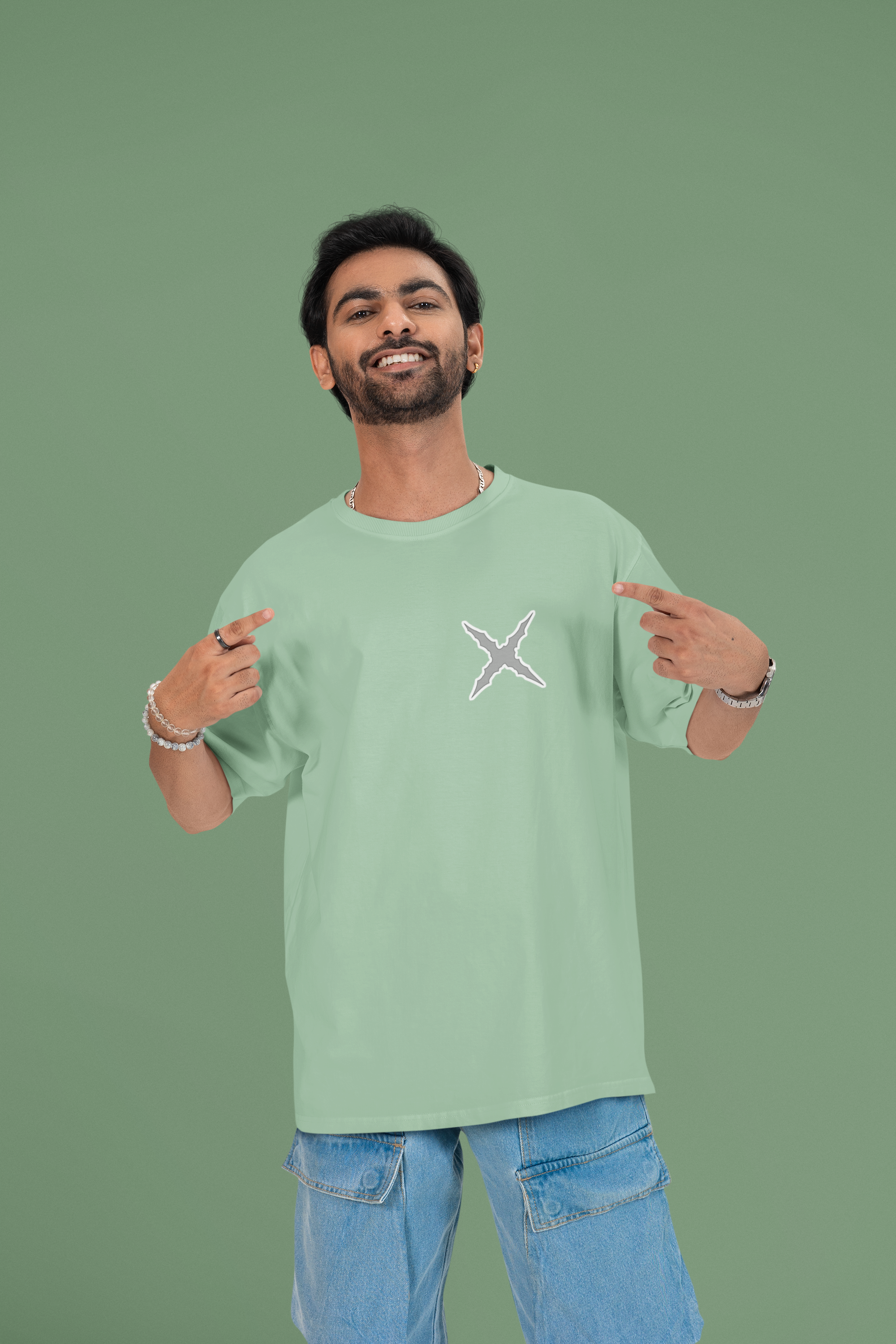 Bounty Unleashed Gear 5 Wanted Oversized Tee | Mist & Cozy