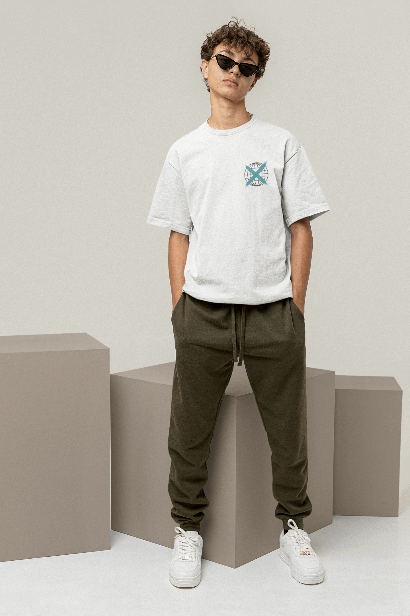 Never Give Up Oversized Tee